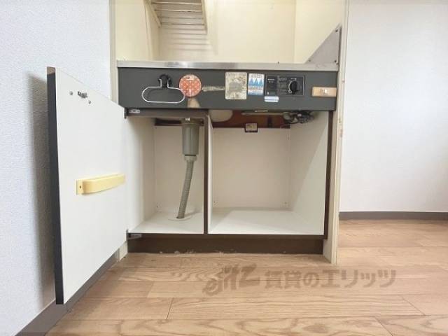 キッチン　収納