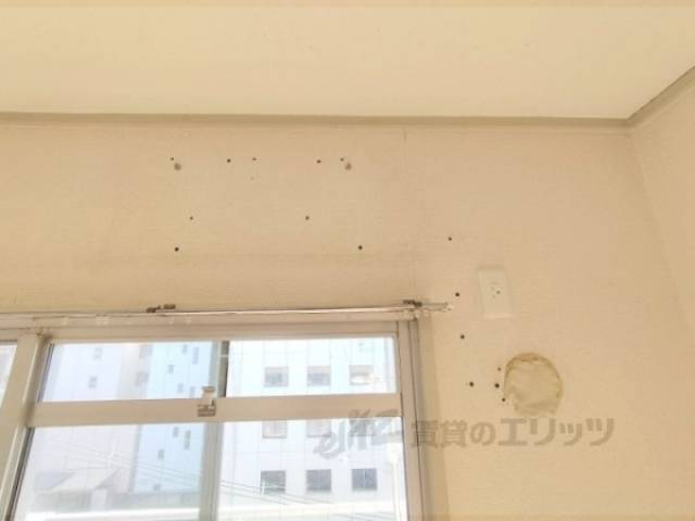 エアコン　設置場所