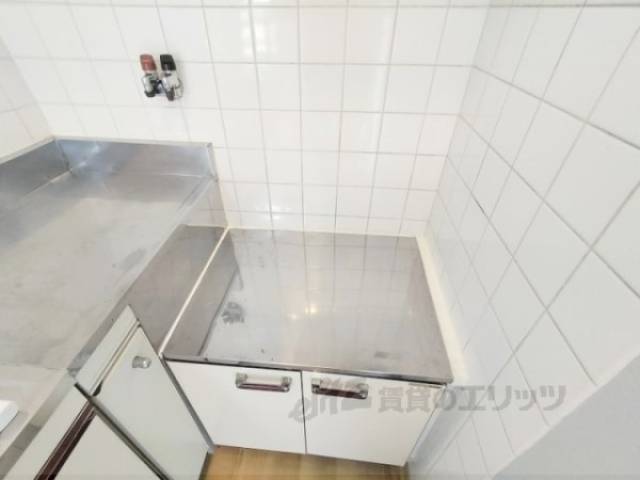 キッチン　コンロ置場