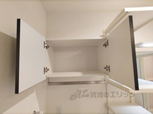 洗濯機置場　棚