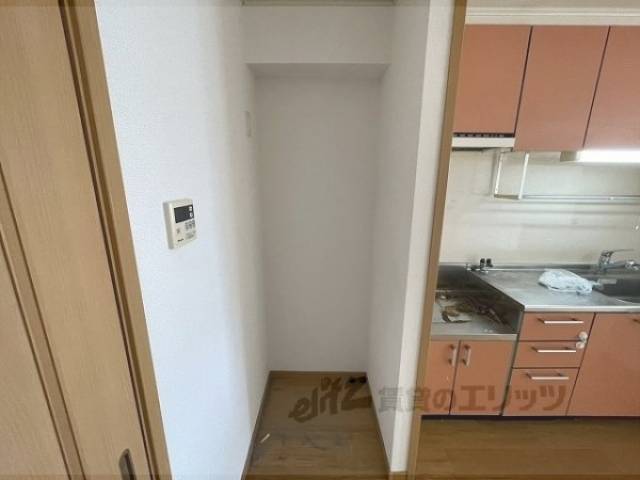 冷蔵庫置場