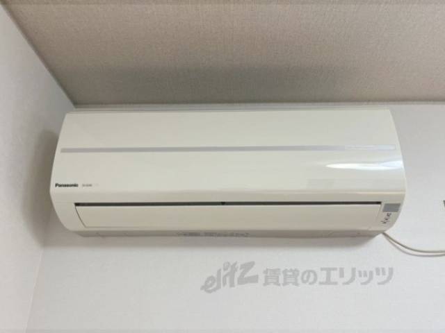 エアコン　洋室6帖