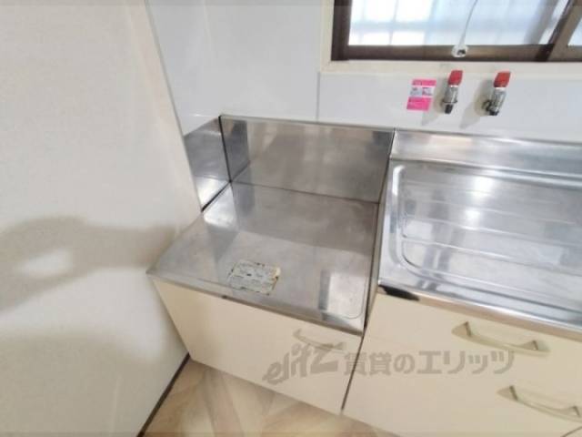 キッチン　コンロ置場
