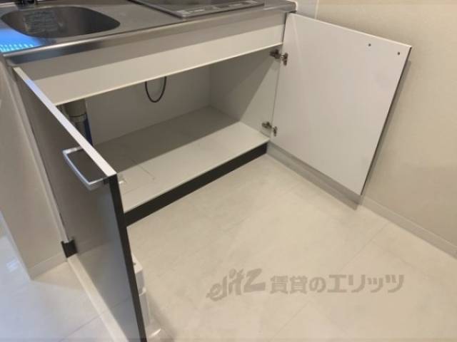 キッチン　下収納
