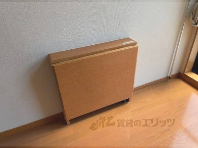 テーブル