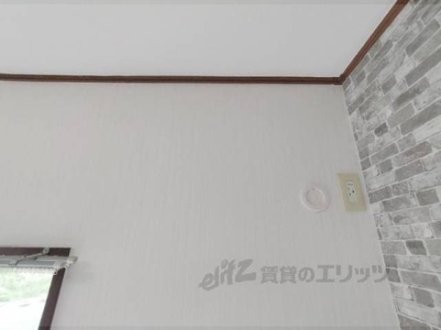 エアコン　設置場所