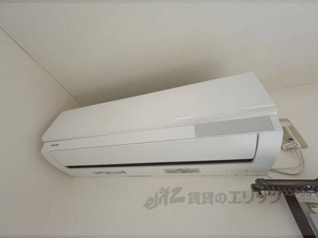 洋室　エアコン