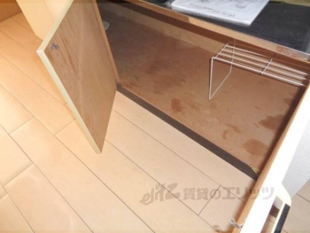 キッチン　収納
