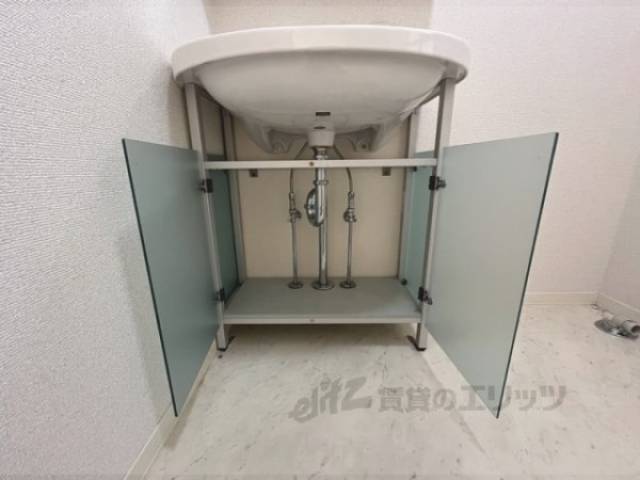 洗面所　収納