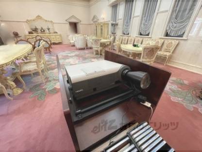 プロジェクター