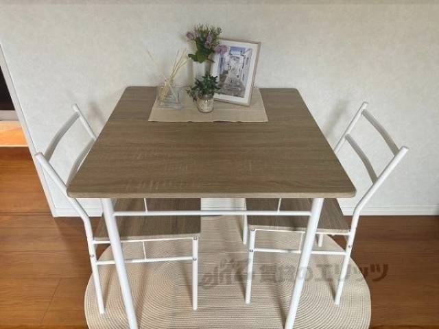 テーブル・イス