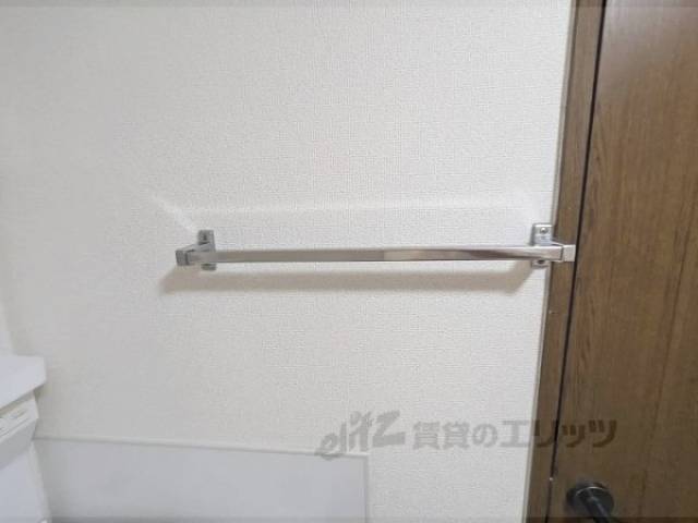 洗面所　タオル掛け