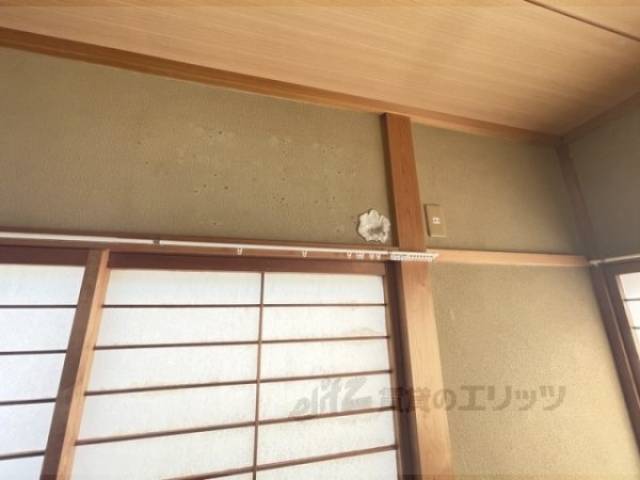 エアコン　設置場所