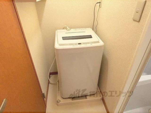 備え付け洗濯機
