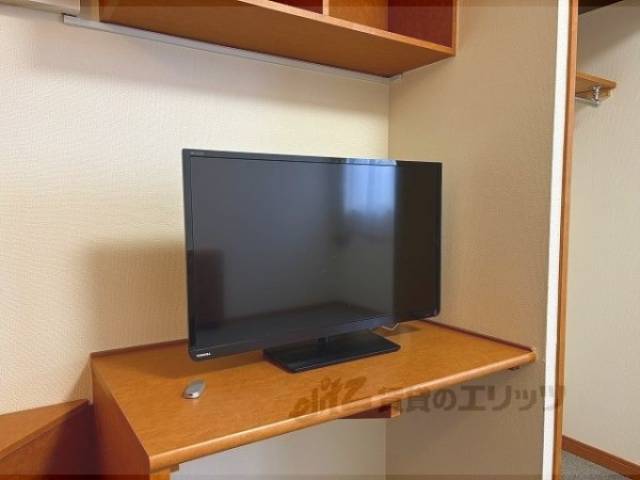 付属テレビ