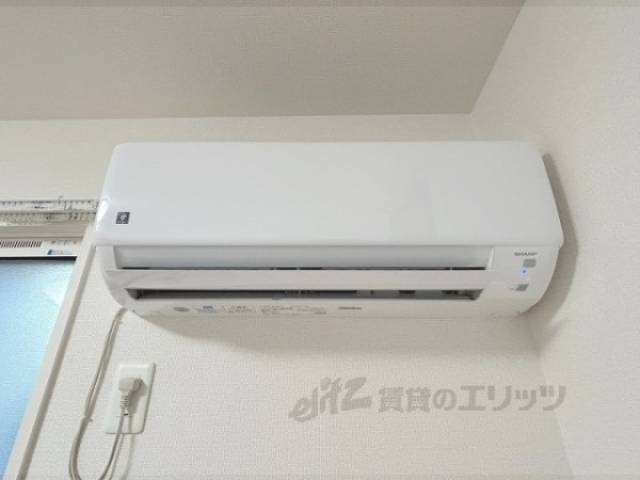 洋室　エアコン