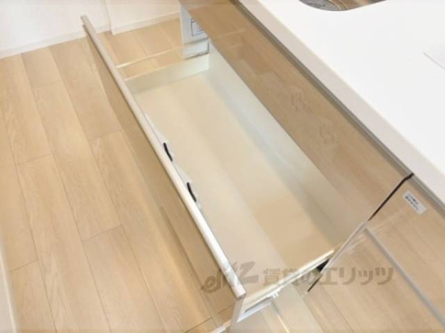 キッチン　収納