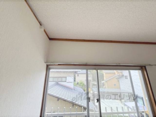 エアコン　設置場所