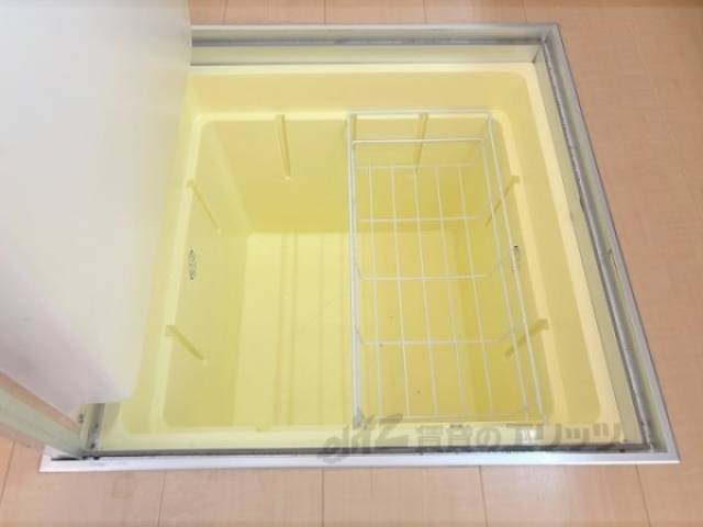 キッチン　床下収納