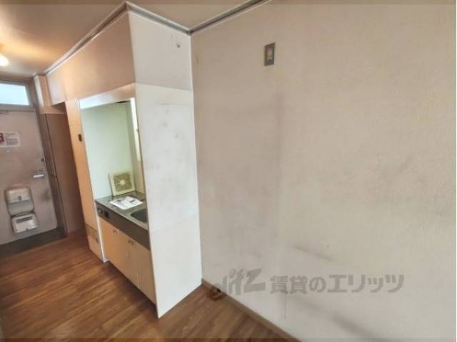冷蔵庫置場