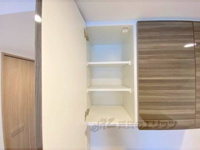 キッチン　収納