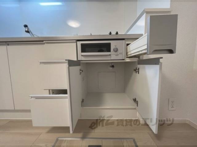 キッチン　収納