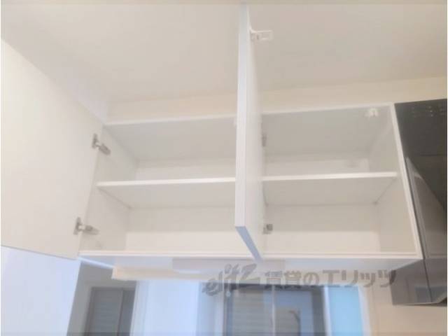 キッチン　上収納