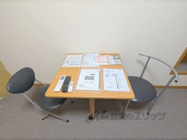 テーブル・イス