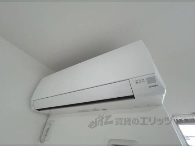洋室　エアコン