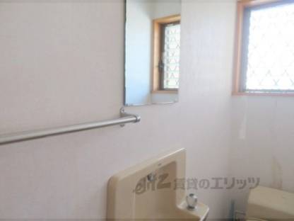 トイレ　洗面台