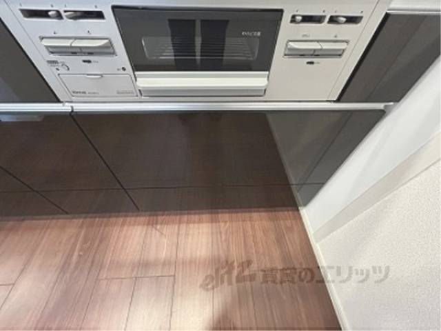 キッチン　下部収納