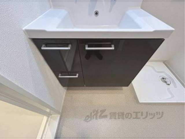 洗面所　下部収納