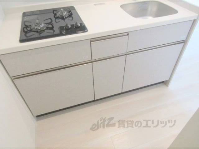 キッチン　下部収納