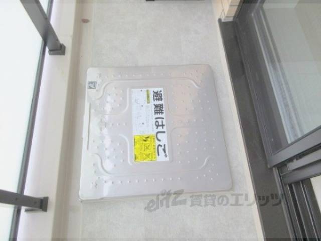 ベランダ　避難はしご