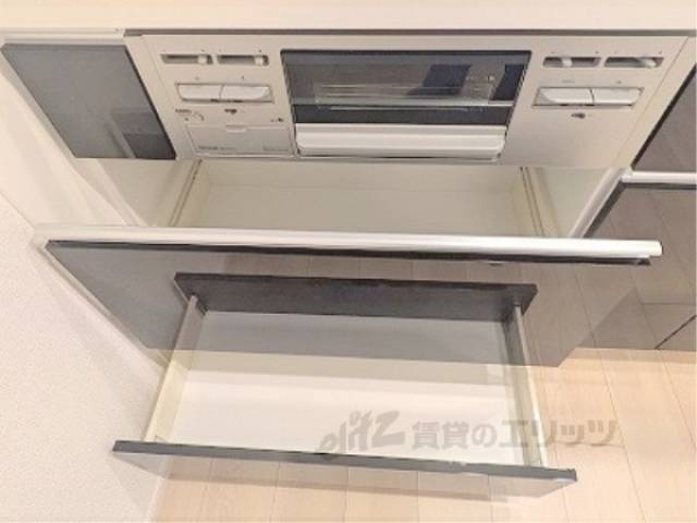 キッチン　キッチン下部収納