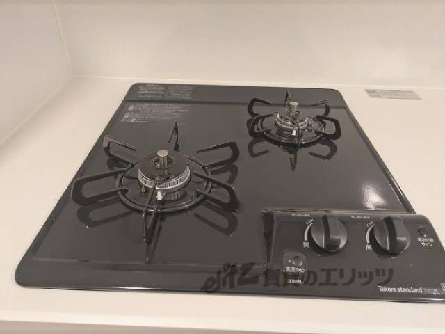 キッチン　ガス2口コンロ