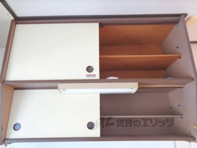 キッチン　収納