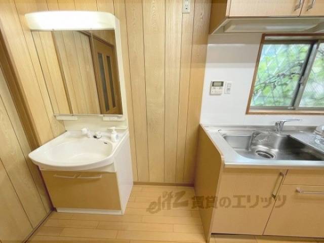 冷蔵庫置場