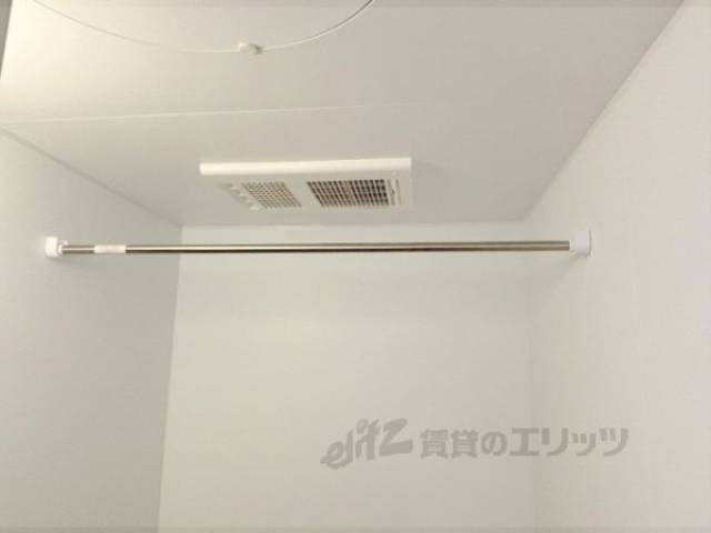風呂　物干し竿