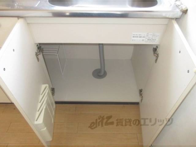 キッチン　収納