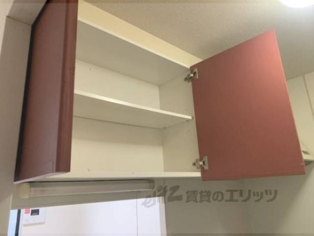 キッチン　上収納