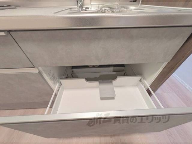 キッチン　キッチン下部収納