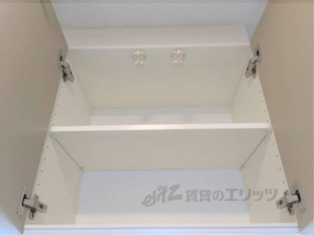 キッチン　キッチン上収納