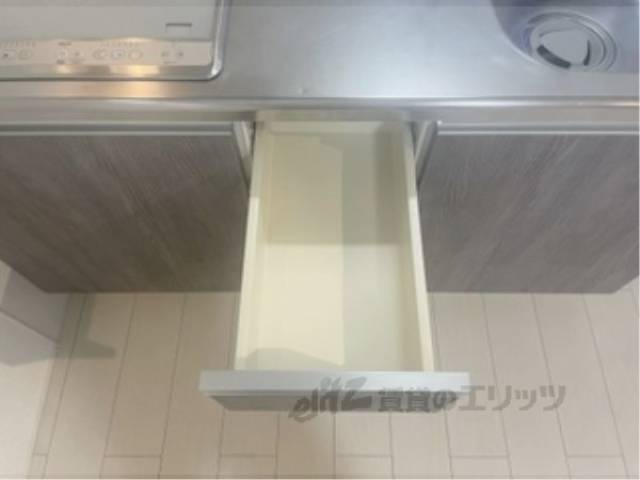 キッチン　収納
