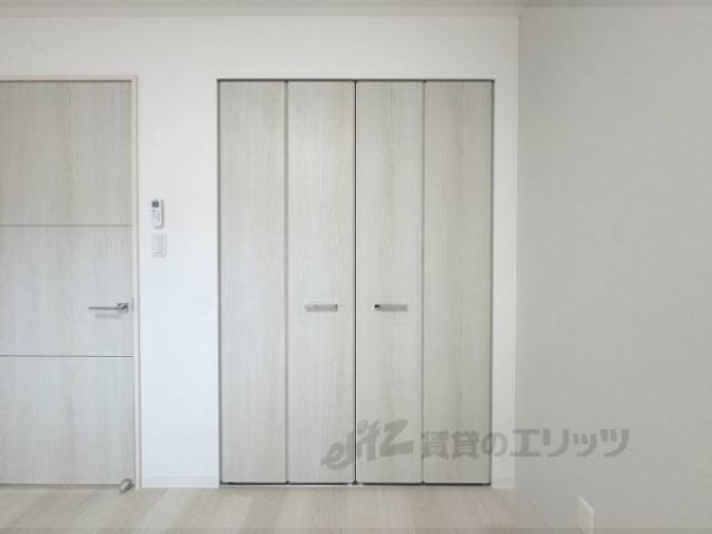 収納　北側洋室