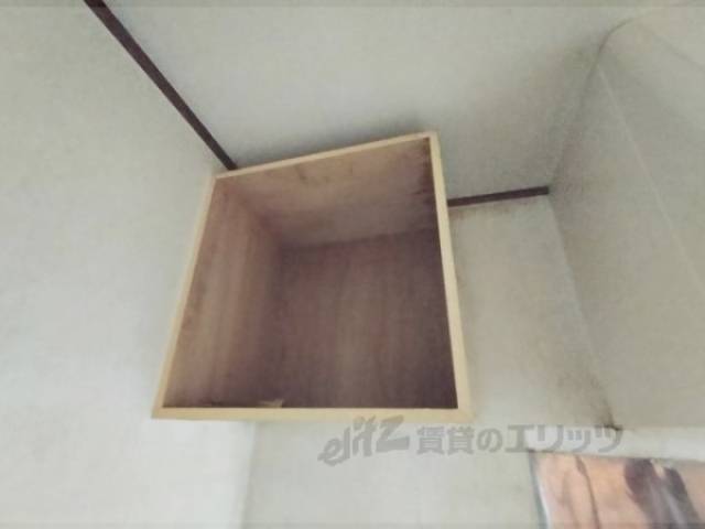 リビング　収納