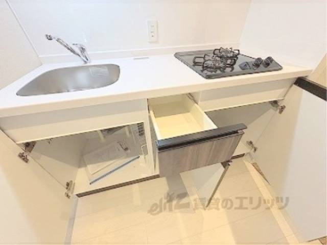 キッチン　キッチン下部収納