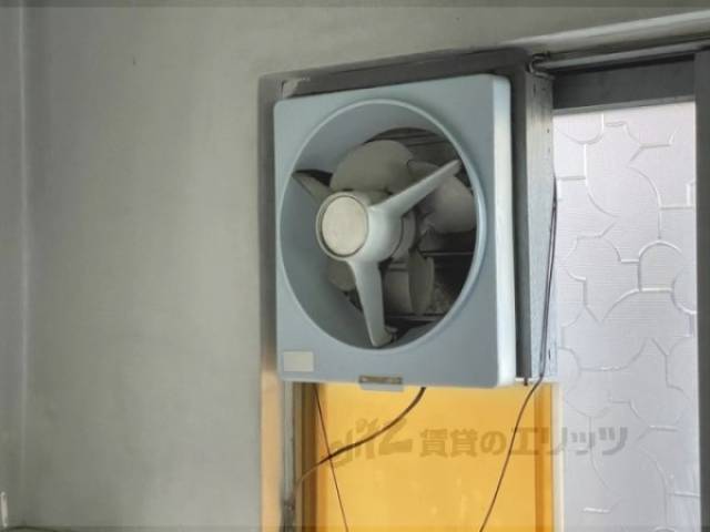 キッチン　換気扇