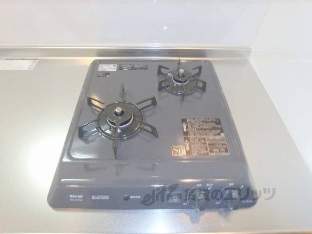 キッチン　コンロ