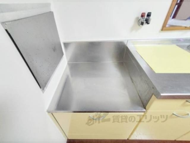 キッチン　コンロ置場